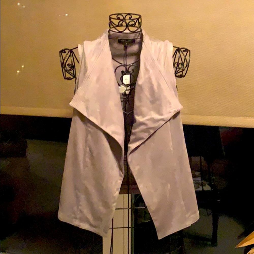 Romeo+Juliet Couture Faux Suede Vest